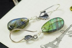 画像2: 大粒ラブラドライト★神秘的な美しさ★Silver925ピアス (2)