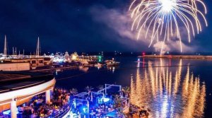 画像2: イタリアのクラブに踊りに行こう♪　海の上の最高のクラブ。イタリアの一大イベント・サンレモ音楽祭のパーティ会場でもあり、私もついてるし安全！！サウンドシステムも最高！！ (2)