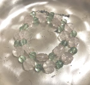 画像6: ローズクオーツとフローライト☆お花のネックレス☆ 天然石ジュエリー (6)